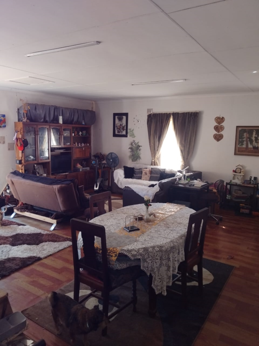 4 Bedroom Property for Sale in Deneysville Free State